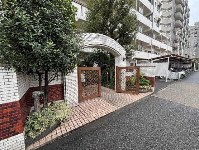 レインボー石神井公園のエントランス