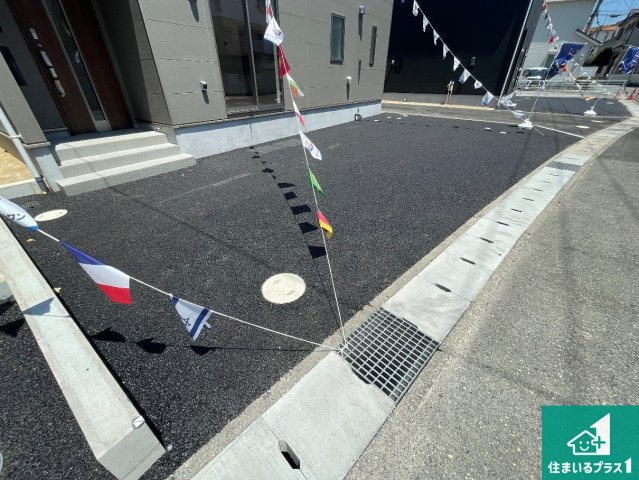神戸市西区伊川谷町有瀬　第7期　新築一戸建ての駐車場|駐車スペース！散水栓があるので、こまめに愛車を洗えます！