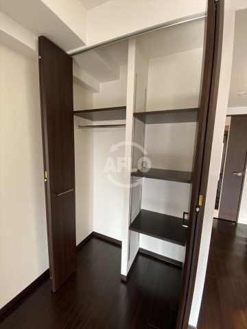 S-RESIDENCE淀屋橋の収納|S-RESIDENCE淀屋橋　クローゼット