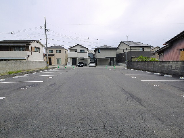 水原モータープール　東の駐車場