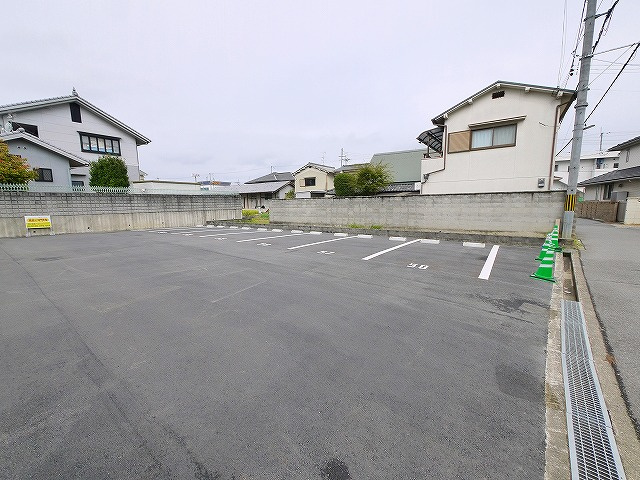 水原モータープール　東の駐車場