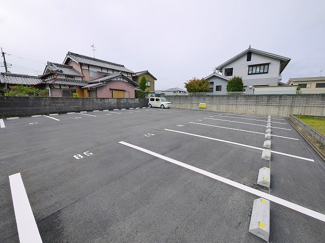 水原モータープール　東の駐車場
