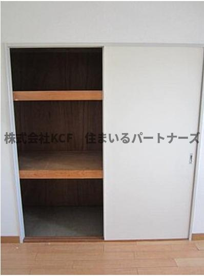 本多ハイツ長門石の収納|収納豊富です