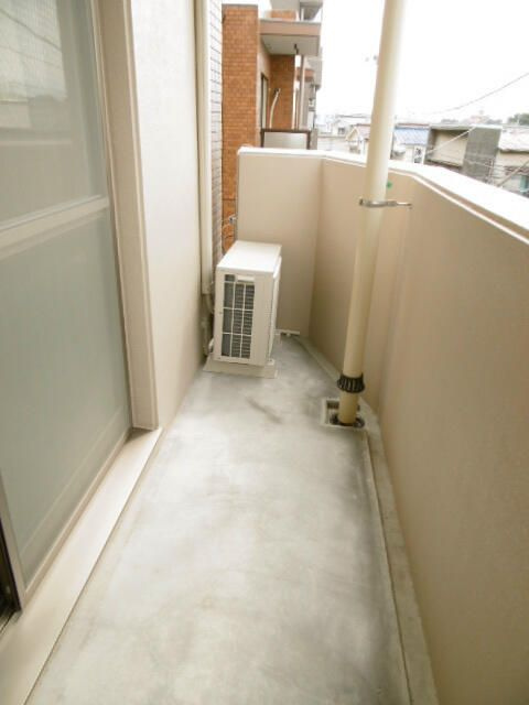 相模原市中央区相模原２丁目の賃貸マンションのバルコニー