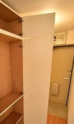 スカイコート田端の玄関