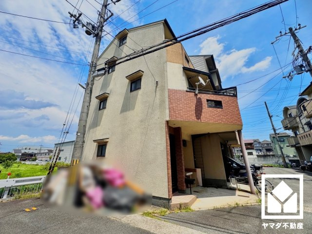 伏見区久我石原町の外観