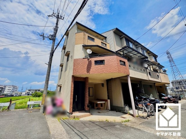 伏見区久我石原町の外観