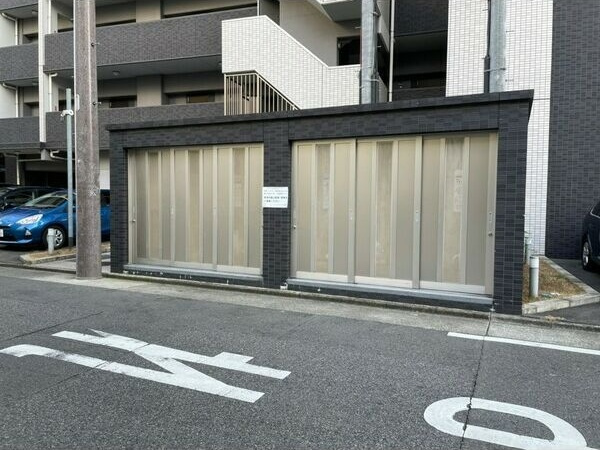 プレサンスジェネ栄