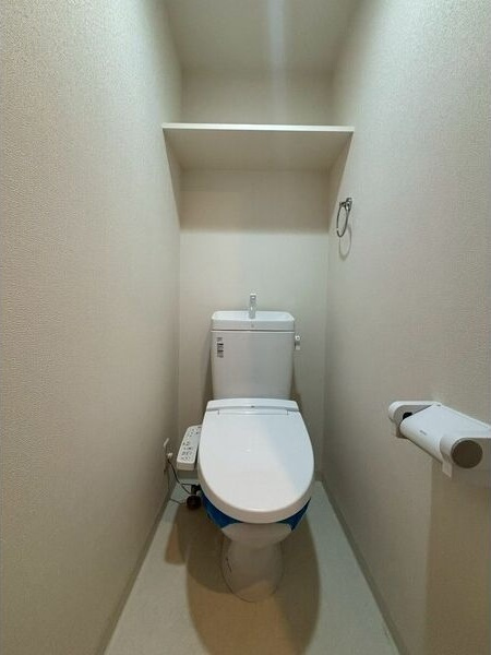 プレサンスジェネ栄のトイレ