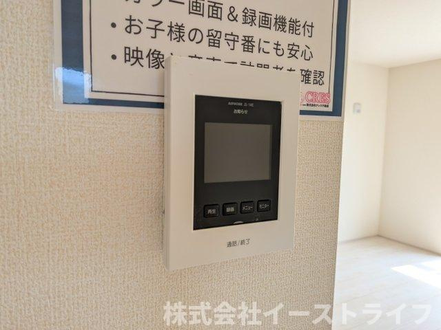 【新築戸建】　(予約あり)　いわき市勿来町窪田町通1丁目第1　長期優良住宅のセキュリティ|1号棟写真　お子さんのお留守番時など「知らない人が来たら出なくてもいい」と教育しておけば、防犯面でも格段に良くなります。