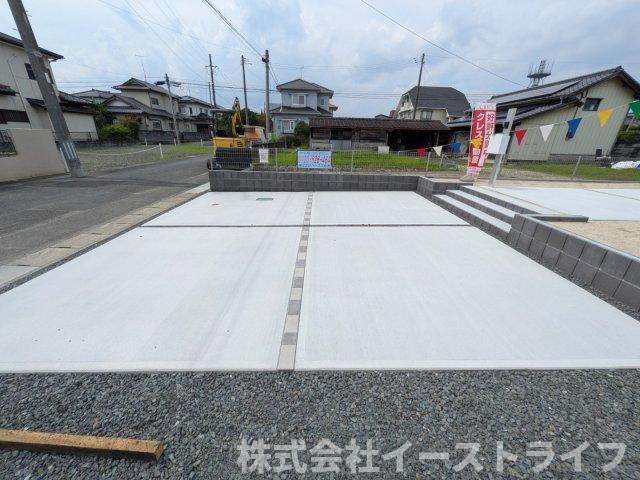【新築戸建】　いわき市勿来町窪田町通1丁目第1　長期優良住宅の駐車場|1号棟写真　カースペースです。3台駐車可能（車種による）