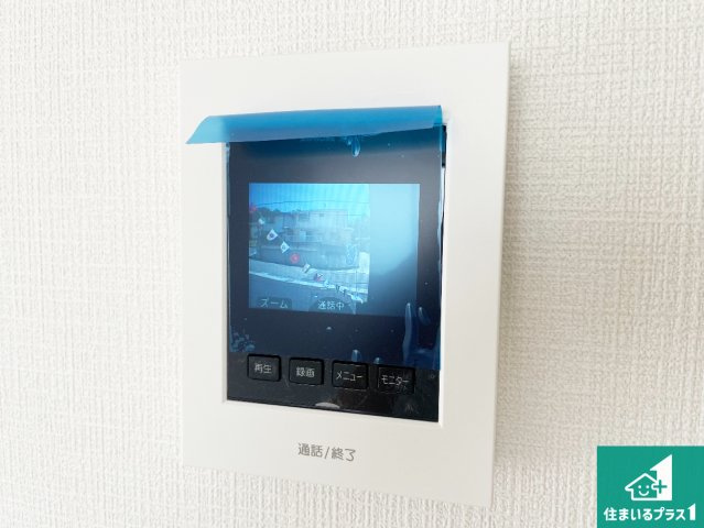 神戸市西区伊川谷町有瀬　第7期　新築一戸建ての防犯設備|カラーモニターインターホン！声だけでなく来訪者の姿や顔がモニターで確認できるので、小さなお子様がいらっしゃるご家庭でも安心できます！