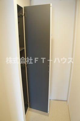 リブリ・南八幡の収納