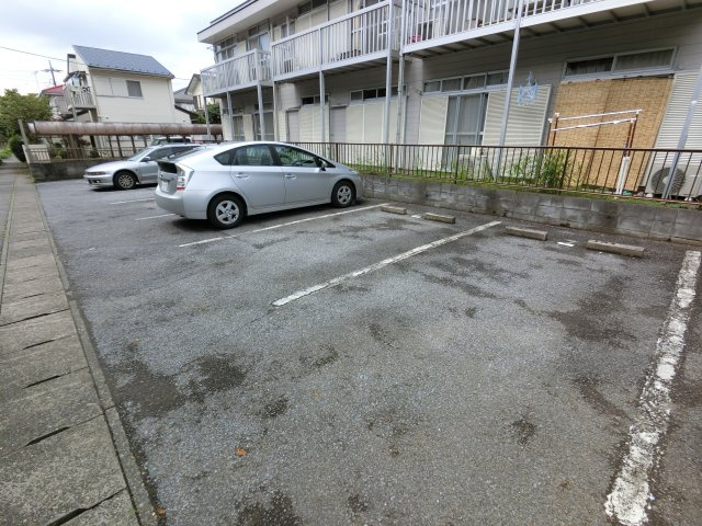 【駐車場】 | メゾンサクセスB棟