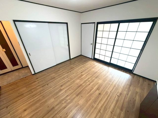 【居間・リビング】 | メゾンサクセスB棟