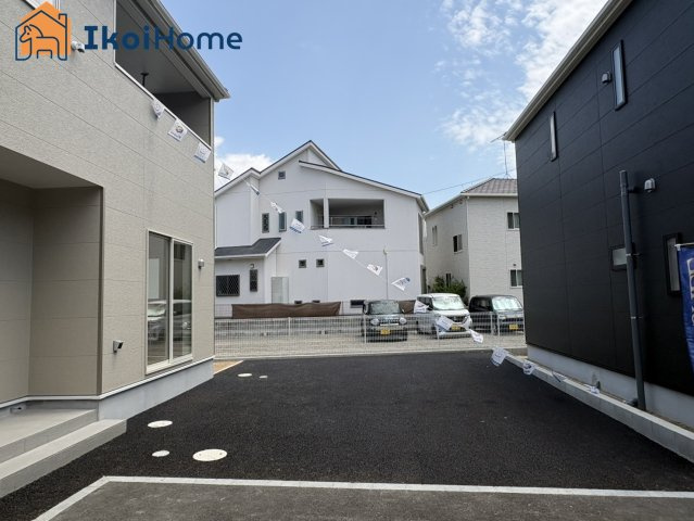神戸市西区伊川谷町有瀬第7　4号棟　新築戸建の駐車場|【ホームページに現地動画掲載中】●年中無休：当日予約可●駐車スペース2台ございます！自転車バイクも可