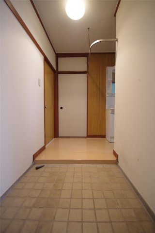 松野第一ビルの玄関