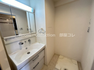 【洗面所】 | Naviglio Palazzo | ※同物件他部屋写真
反転の場合有