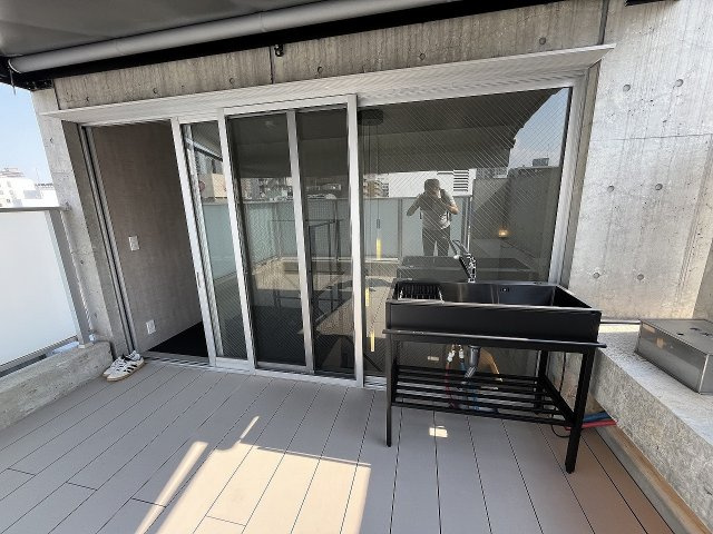 大阪市中央区南船場４丁目の店舗事務所のバルコニー