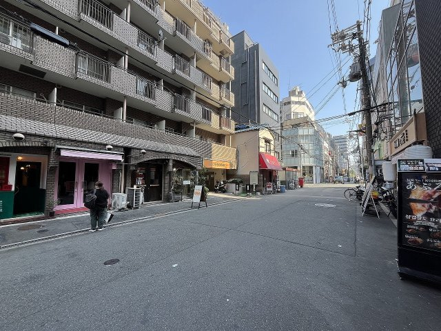 大阪市中央区南船場４丁目の店舗事務所の周辺