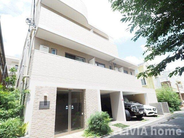 世田谷区上北沢５丁目の賃貸マンションの外観