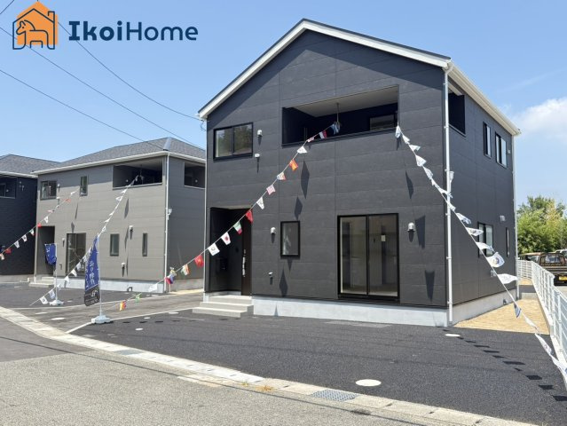 神戸市西区伊川谷町有瀬第7　5号棟　新築戸建の駐車場|【ホームページに現地動画掲載中】●年中無休：当日予約可●駐車スペース3台ございます！自転車バイクも可