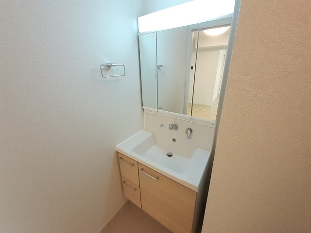 プラム江坂の独立洗面台|洗面台