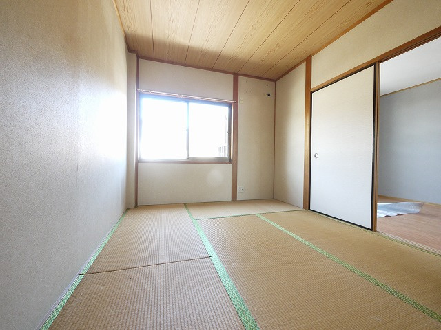 天理市田町戸建の和室