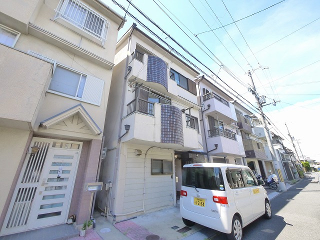 天理市田町戸建の外観
