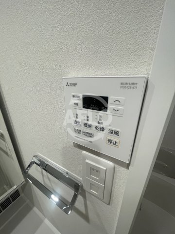 シーズンフラッツ新大阪SOUTHの洗面所|浴室乾燥機