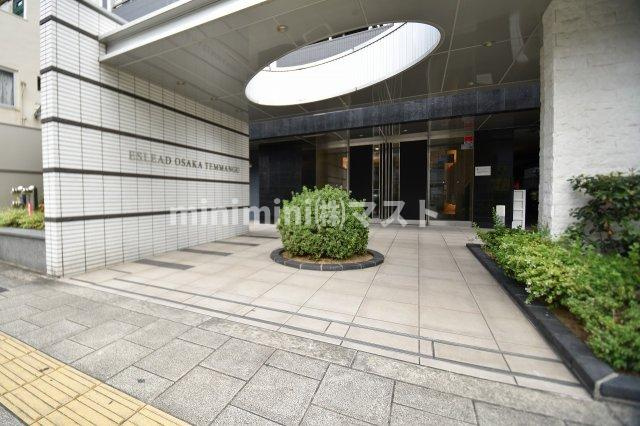 エスリード大阪天満宮のエントランス