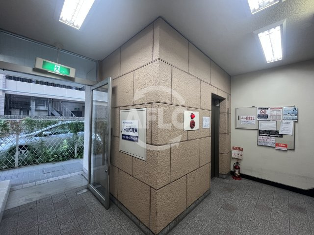 サンフラッツ新大阪本館のエントランス|サンフラッツ新大阪本館　エントランス