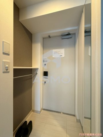 【玄関】 | アーバネックス本町 | ※建物内別間取参考写真