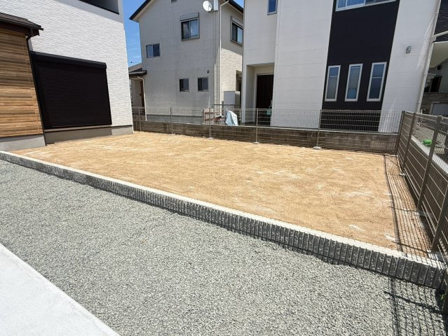 ケイアイテラス／北区楡木２期／１号棟の庭