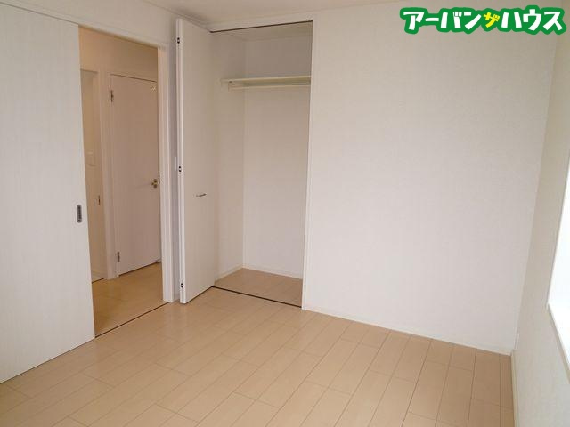 ラ・セーヌ藤崎Bの洋室