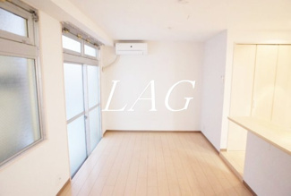 【居間・リビング】 | メゾンヒラカタⅡ | 洋室のお部屋です。