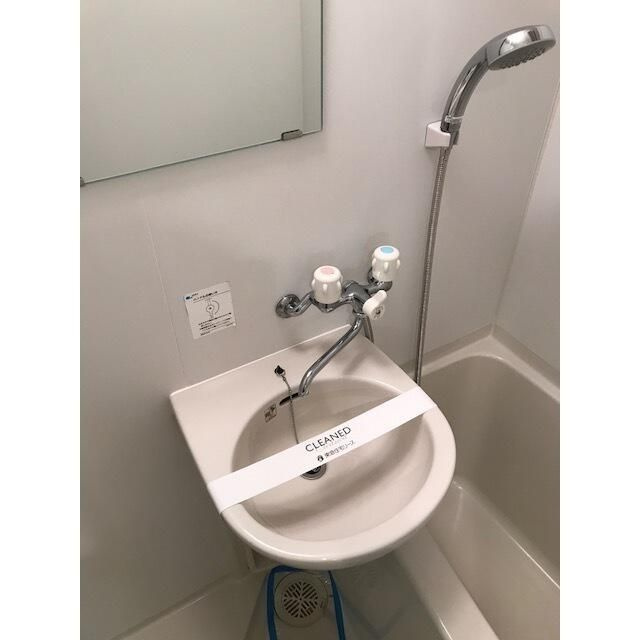 コンフォリア文京白山の洗面所