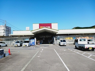 【周辺】 | ブリエ・プレジール | ＤＣＭ内子店様まで750m