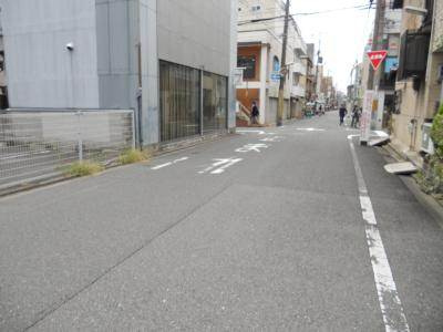 ハピネスoikeの周辺|前面道路