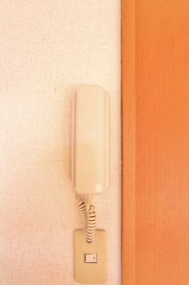 【セキュリティ】 | リンデンハイム | 参考写真（同物件別部屋）