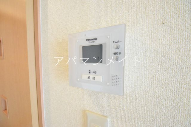 【セキュリティ】 | エスポワールⅡ | TVモニター付きインターホンです！
