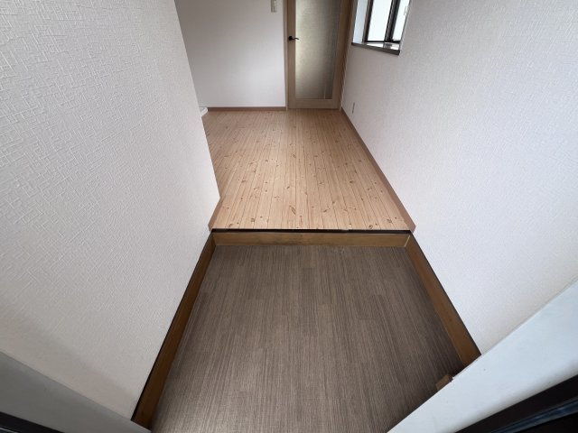 サンビレッジ高丸の玄関