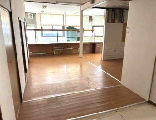 太秦多藪町住居付店舗の内装