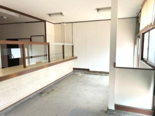太秦多藪町住居付店舗の内装