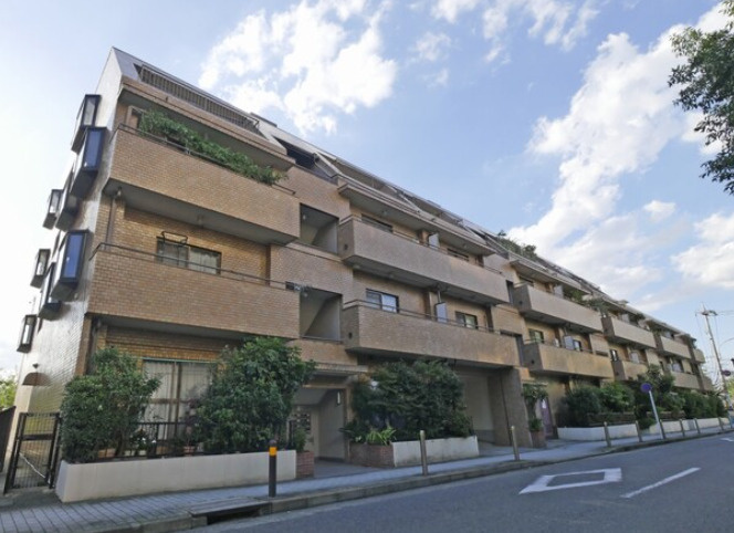 パールマンション溝の口の外観