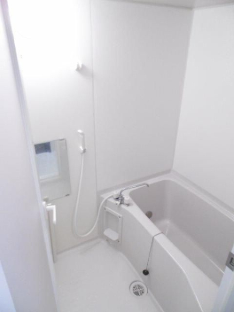 町田市小山町の賃貸マンションの浴室