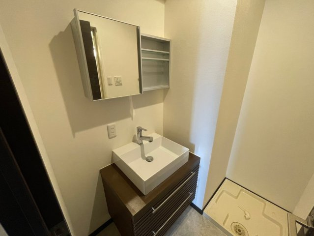 豊中市曽根東町２丁目の賃貸マンションの洗面所