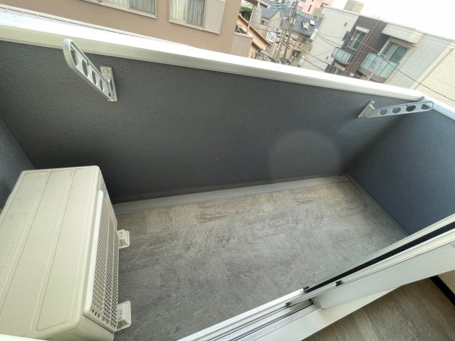 豊中市曽根東町２丁目の賃貸マンションのバルコニー