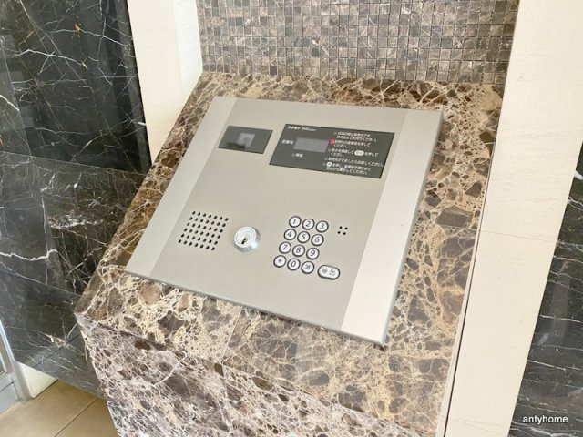 プレサンス心斎橋ラヴィ　仲介手数料無料のセキュリティ