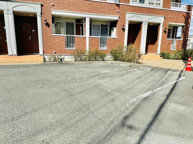 ベル　アンジュの駐車場